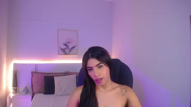 Snapshot of violeta_leon chatting on 21, 12, 2024 violeta leon online show from 21, 12, 2024