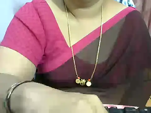 Snapshot of Naughty_Nityaa chatting on 21, 1, 2025 Naughty Nityaa online show from 21, 1, 2025