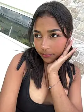 Snapshot of Mariangel_11 chatting on 5, 12, 2024 Mariangel 11 online show from 5, 12, 2024