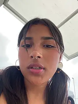 Snapshot of Mariangel_11 chatting on 5, 12, 2024 Mariangel 11 online show from 5, 12, 2024