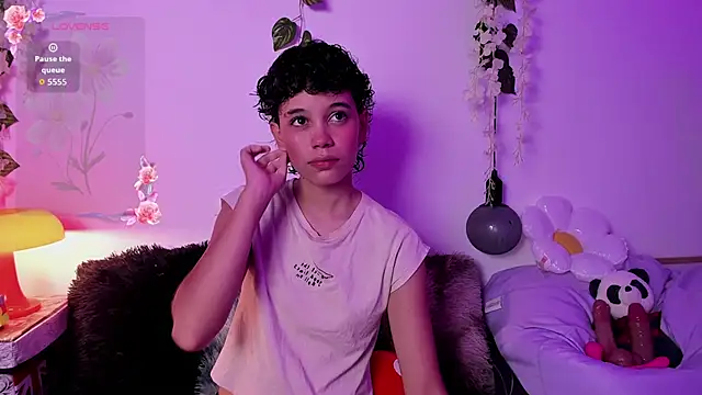 Snapshot of fernanda_indie chatting on 23, 9, 2025 fernanda indie online show from 23, 9, 2025