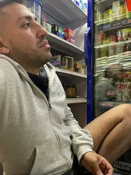 Snapshot of JuanZapata33 chatting on 25, 2, 2026 JuanZapata33 online show from 25, 2, 2026