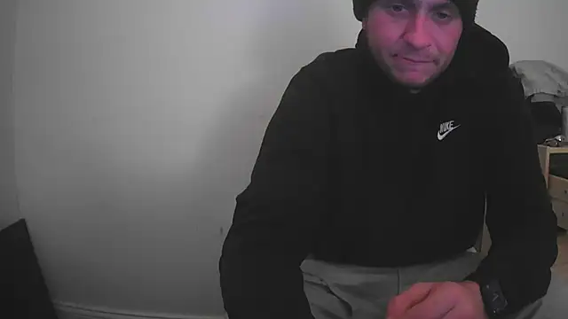 Snapshot of Posh_marc chatting on 18, 12, 2025 Posh marc online show from 18, 12, 2025