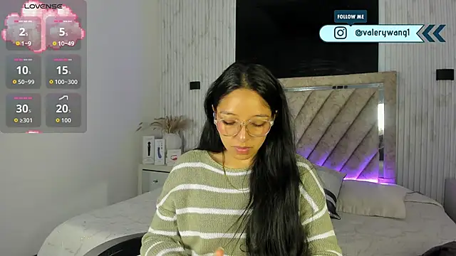 Valery wang online show from 20, 12, 2025