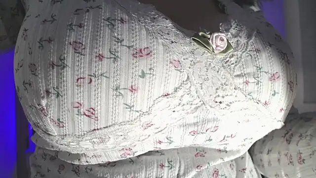 kittyhouse hs online show from 9, 3, 2026