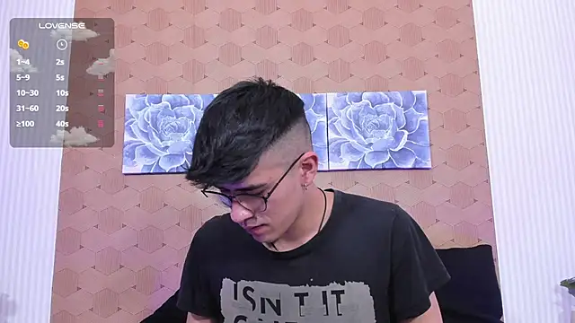 Snapshot of Ryan_Clark_ chatting on 1, 12, 2024 Ryan Clark online show from 1, 12, 2024