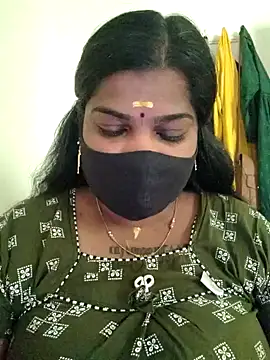 Snapshot of sulekha-mallu chatting on 11, 1, 2025 sulekha-mallu online show from 11, 1, 2025