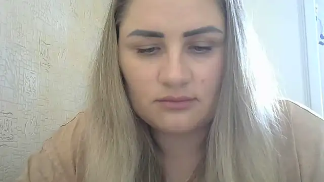 Snapshot of Honeydew-Waves chatting on 15, 7, 2026 Honeydew-Waves online show from 15, 7, 2026