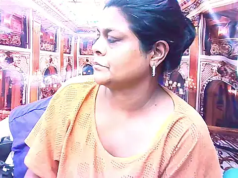 Snapshot of indianCherryPie chatting on 18, 12, 2025 indianCherryPie online show from 18, 12, 2025