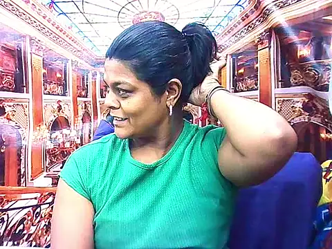 Snapshot of indianCherryPie chatting on 19, 12, 2025 indianCherryPie online show from 19, 12, 2025