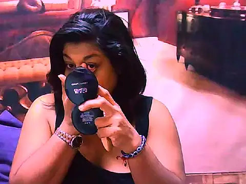 Snapshot of indianCherryPie chatting on 28, 4, 2026 indianCherryPie online show from 28, 4, 2026