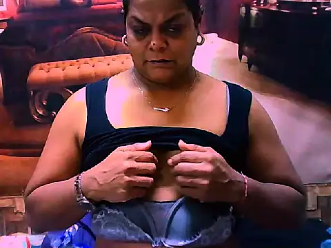 Snapshot of indianCherryPie chatting on 2, 5, 2026 indianCherryPie online show from 2, 5, 2026