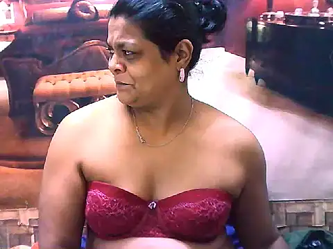 Snapshot of indianCherryPie chatting on 4, 5, 2026 indianCherryPie online show from 4, 5, 2026