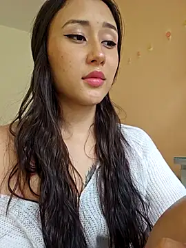 Snapshot of Selena_blake chatting on 17, 4, 2026 Selena blake online show from 17, 4, 2026