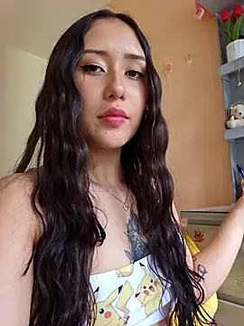 Snapshot of Selena_blake chatting on 23, 4, 2026 Selena blake online show from 23, 4, 2026