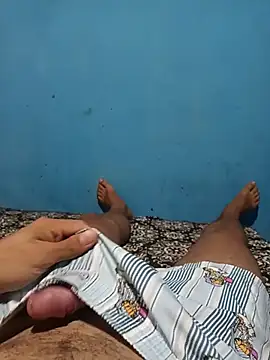 Snapshot of 1995eduardo chatting on 6, 2, 2025 1995eduardo online show from 6, 2, 2025