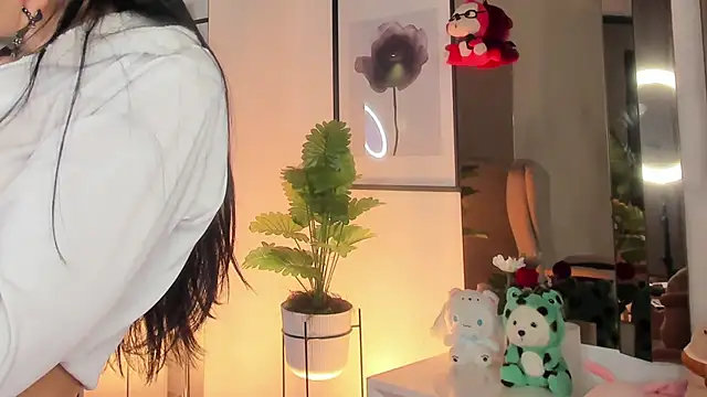 Kitty Eliffe online show from 19, 9, 2025