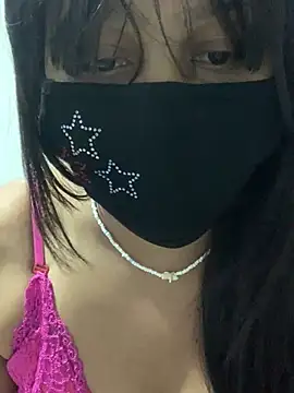 Snapshot of Jeroliee_viyana chatting on 6, 12, 2024 Jeroliee viyana online show from 6, 12, 2024