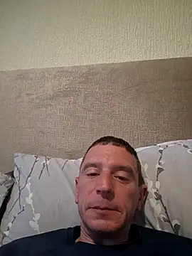 Snapshot of CoupleFun80x chatting on 20, 6, 2026 CoupleFun80x online show from 20, 6, 2026