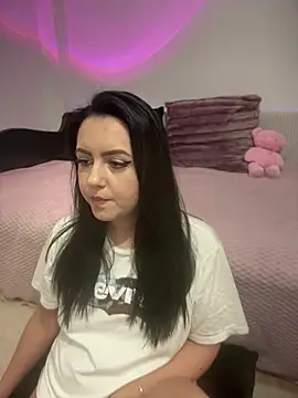 Ariel  Blossom online show from 20, 1, 2025