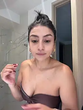 Gia Ferh online show from 5, 2, 2026