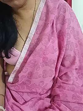 Snapshot of Saroj-Shah chatting on 8, 7, 2026 Saroj-Shah online show from 8, 7, 2026