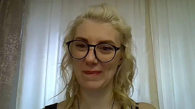 Snapshot of Pabonya91 chatting on 2, 2, 2025 Pabonya91 online show from 2, 2, 2025