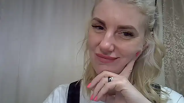 Snapshot of Pabonya91 chatting on 2, 2, 2025 Pabonya91 online show from 2, 2, 2025