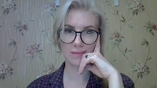 Snapshot of Pabonya91 chatting on 9, 2, 2025 Pabonya91 online show from 9, 2, 2025