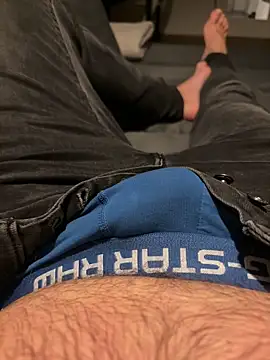 mrniceguy198 online show from 8, 11, 2025