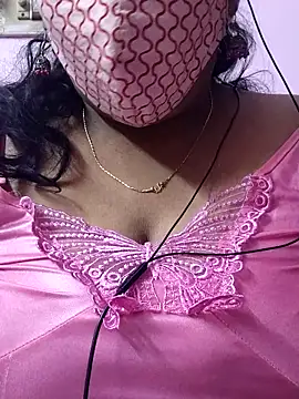 mallu-sumi online show from 4, 12, 2025