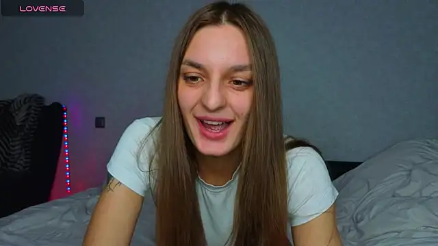 stacy sexylips online show from 9, 8, 2026