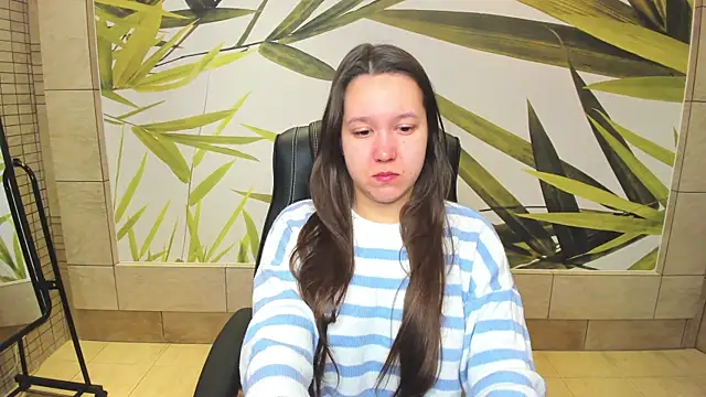 Mira Karter online show from 8, 12, 2024