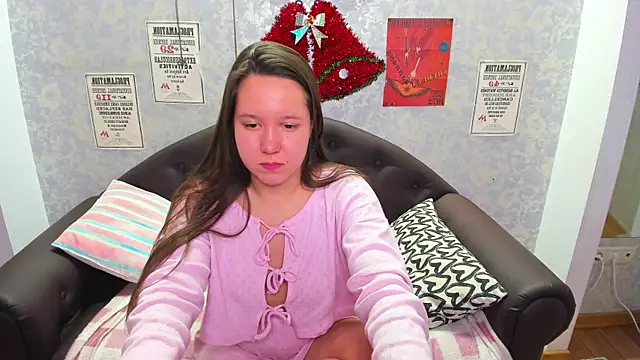 Mira Karter online show from 18, 12, 2024