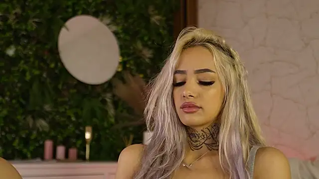 blondie muller online show from 12, 9, 2025