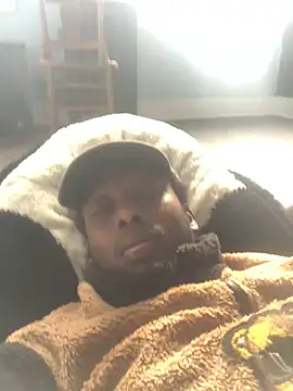 Snapshot of deon1005 chatting on 6, 1, 2025 deon1005 online show from 6, 1, 2025