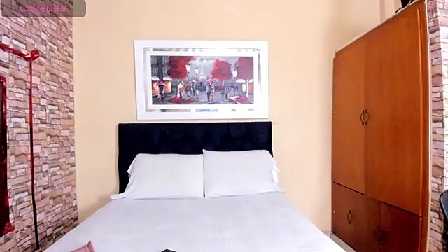 mariana mauricio hot online show from 25, 5, 2026