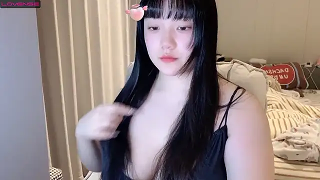 qiqi-666 online show from 24, 2, 2025