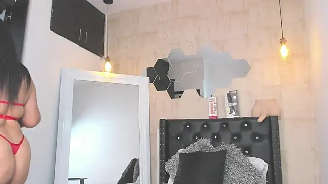 Fransheska-mon online show from 7, 11, 2025