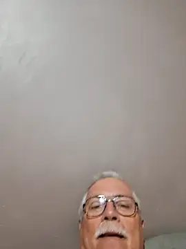 NawtyB1965 online show from 10, 4, 2026