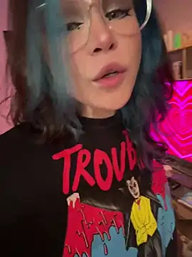 MaddisonHaas online show from 24, 2, 2025