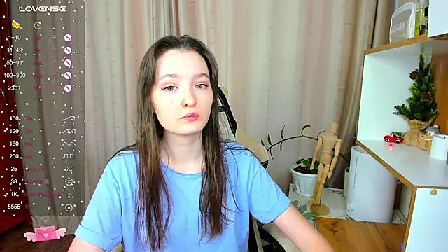 Snapshot of Fairyy_Moon chatting on 15, 1, 2025 Fairyy Moon online show from 15, 1, 2025