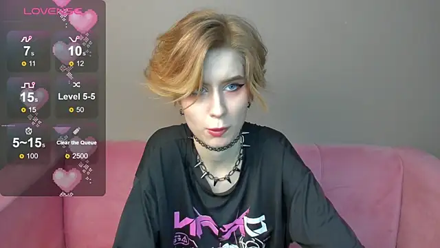 Snapshot of Angel_Jules chatting on 8, 3, 2025 Angel Jules online show from 8, 3, 2025