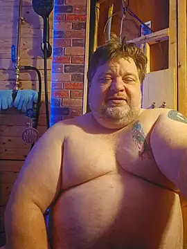 alienbunny online show from 5, 12, 2025