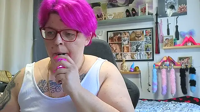 SunshineLexi online show from 6, 3, 2025