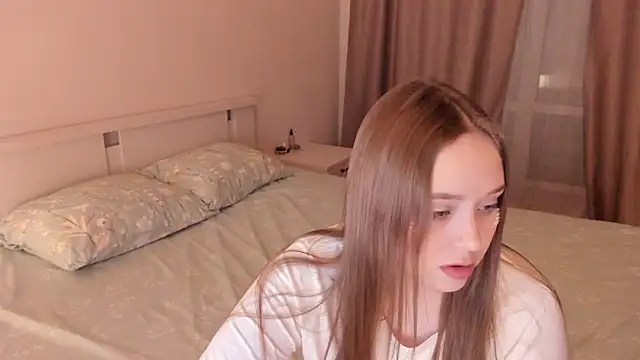 endlesssoffi online show from 30, 1, 2025