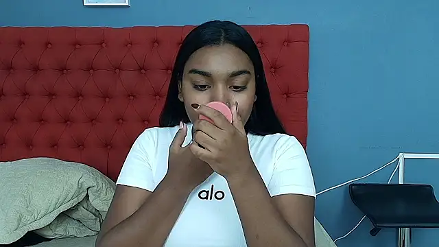 kayna gomez online show from 5, 3, 2026