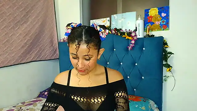 Milkdulce1 online show from 23, 3, 2026