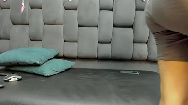 Snapshot of Yef_Thin chatting on 9, 2, 2025 Yef Thin online show from 9, 2, 2025