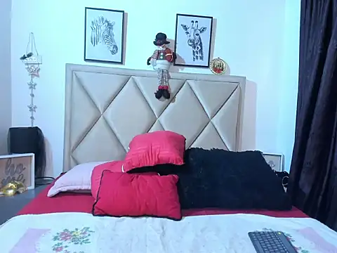 MonyCassius online show from 3, 12, 2025